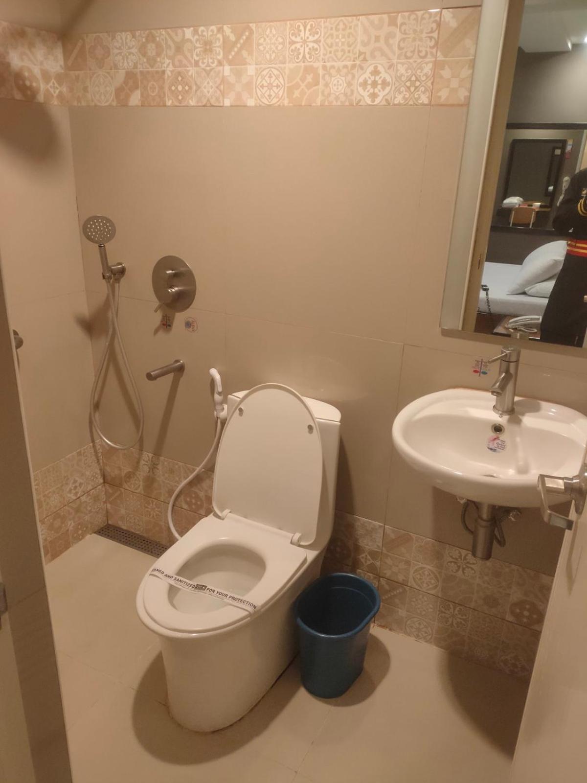 Hotel Sogo Macapagal Paranaque City المظهر الخارجي الصورة