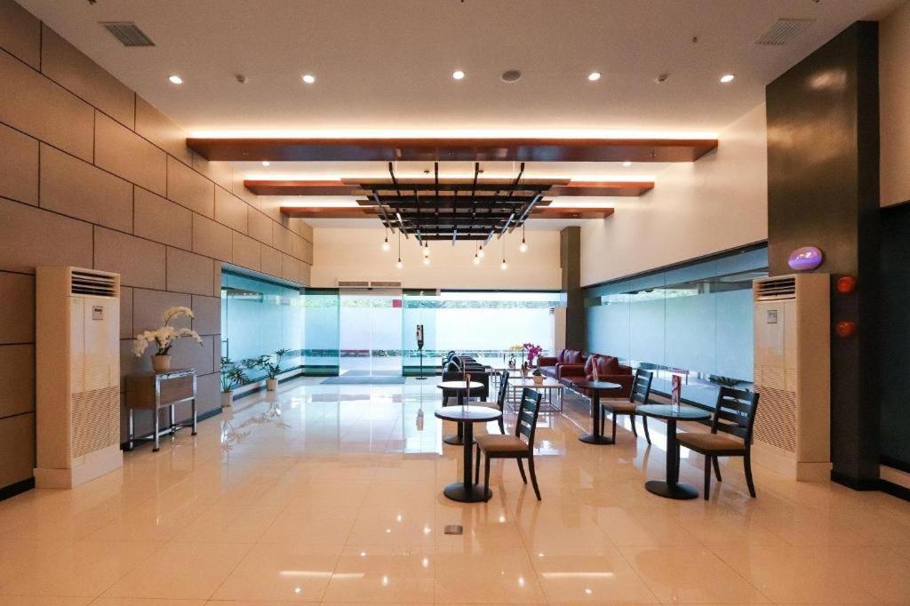 Hotel Sogo Macapagal Paranaque City المظهر الخارجي الصورة